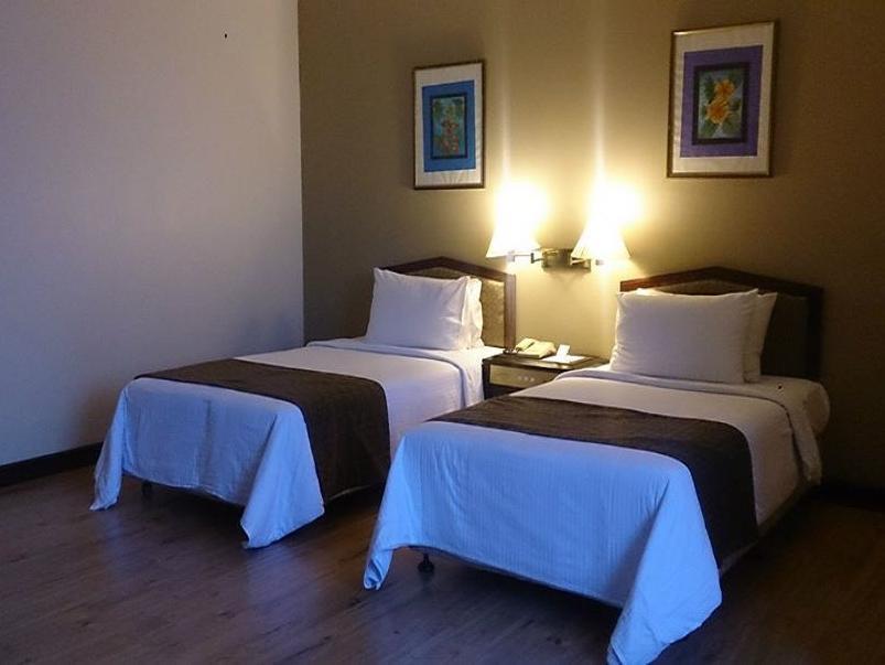 The Putra Regency Hotel Kangar Dış mekan fotoğraf