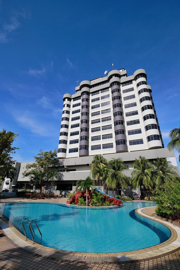 The Putra Regency Hotel Kangar Dış mekan fotoğraf