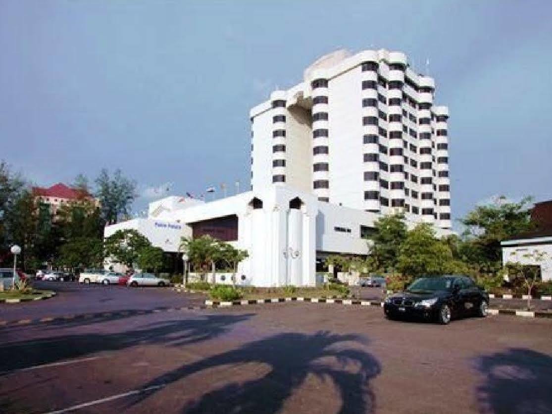 The Putra Regency Hotel Kangar Dış mekan fotoğraf