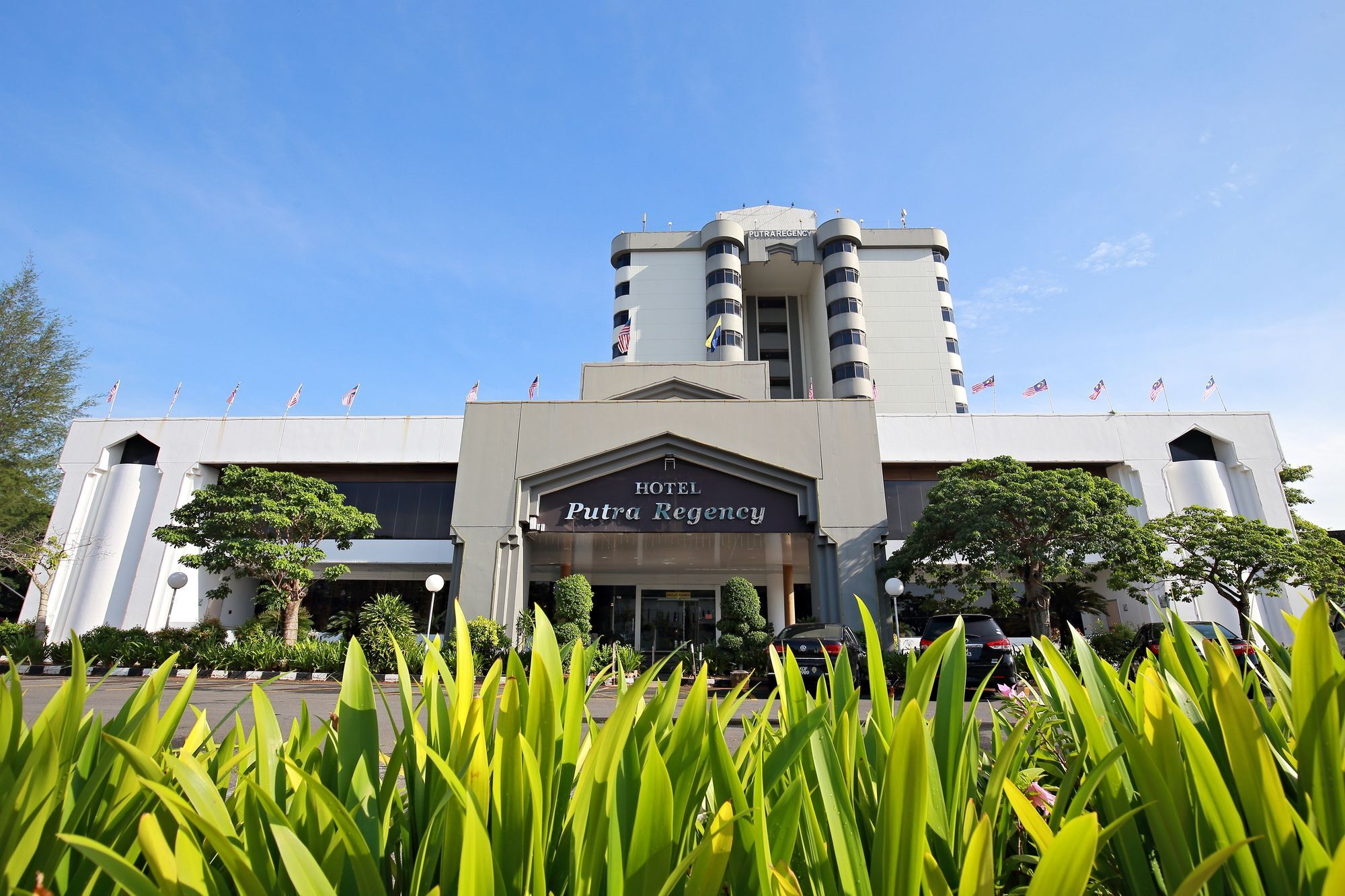 The Putra Regency Hotel Kangar Dış mekan fotoğraf